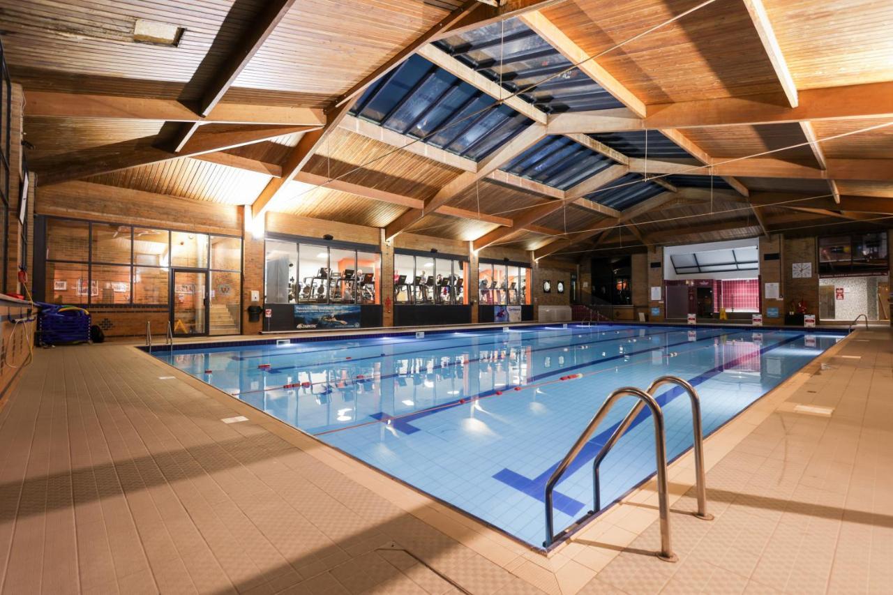The Waterside Hotel And Leisure Club Manchester Exteriör bild