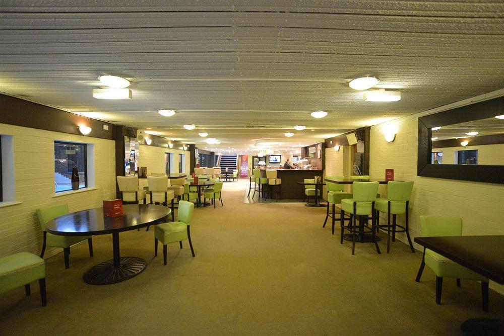 The Waterside Hotel And Leisure Club Manchester Exteriör bild